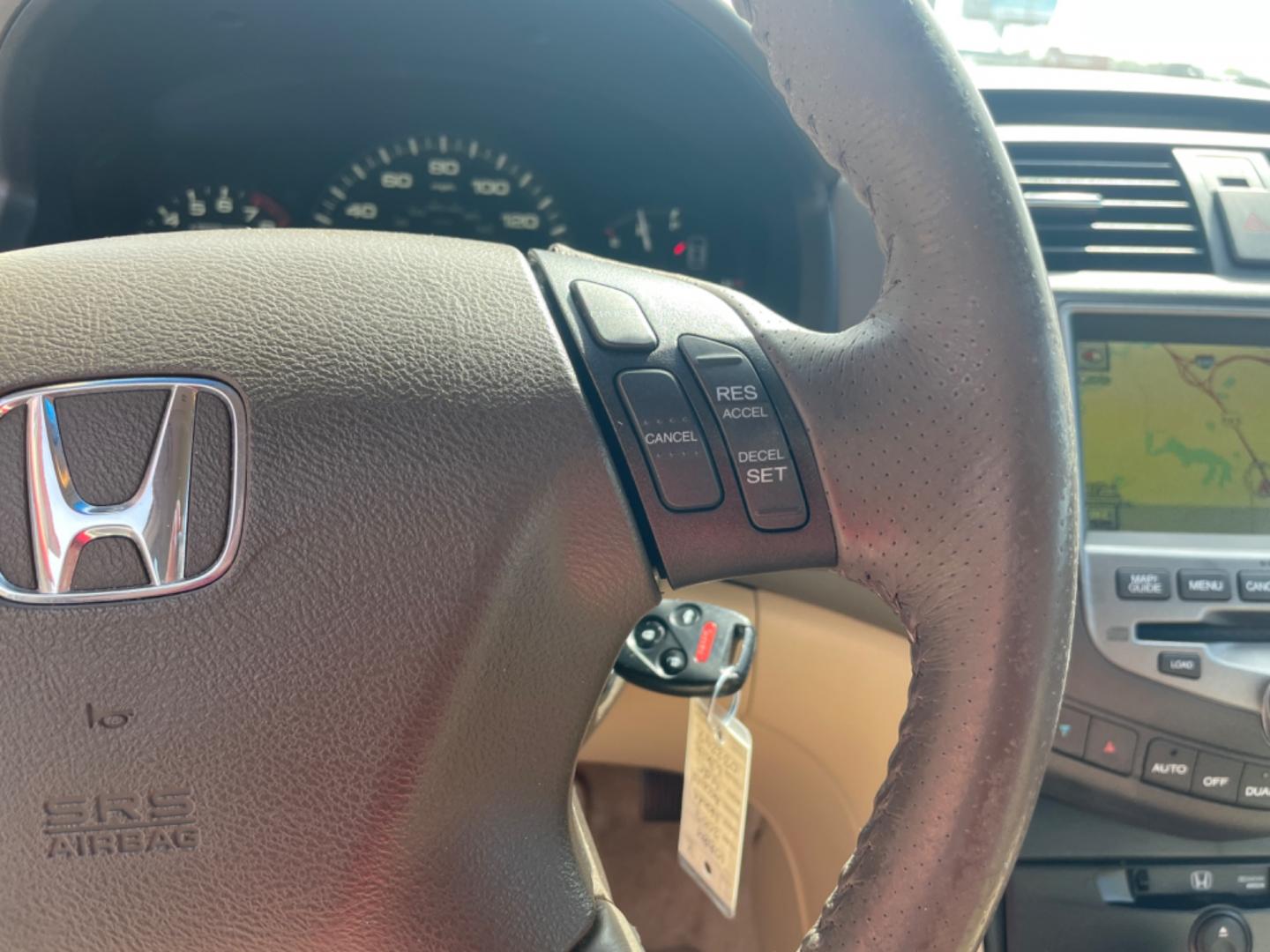 2007 White Honda Accord (1HGCM66867A) with an V6, VTEC, 3.0 Liter engine, Automatic transmission, located at 8008 Warden Rd, Sherwood, AR, 72120, (501) 801-6100, 34.830078, -92.186684 - Photo#18